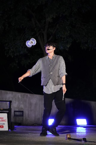 MIK magic SHOW